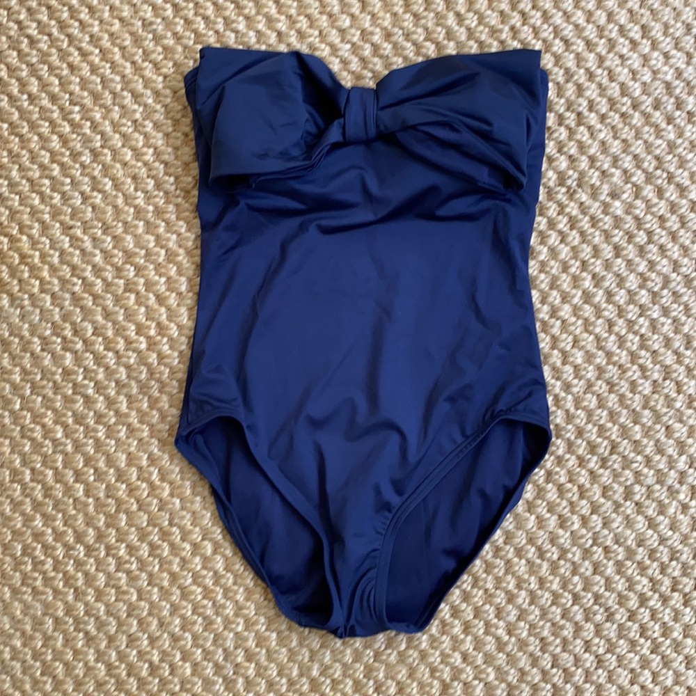 🎉2 X HP🎉 NWOT Kate Spade Georgia Navy Swimsuit - M